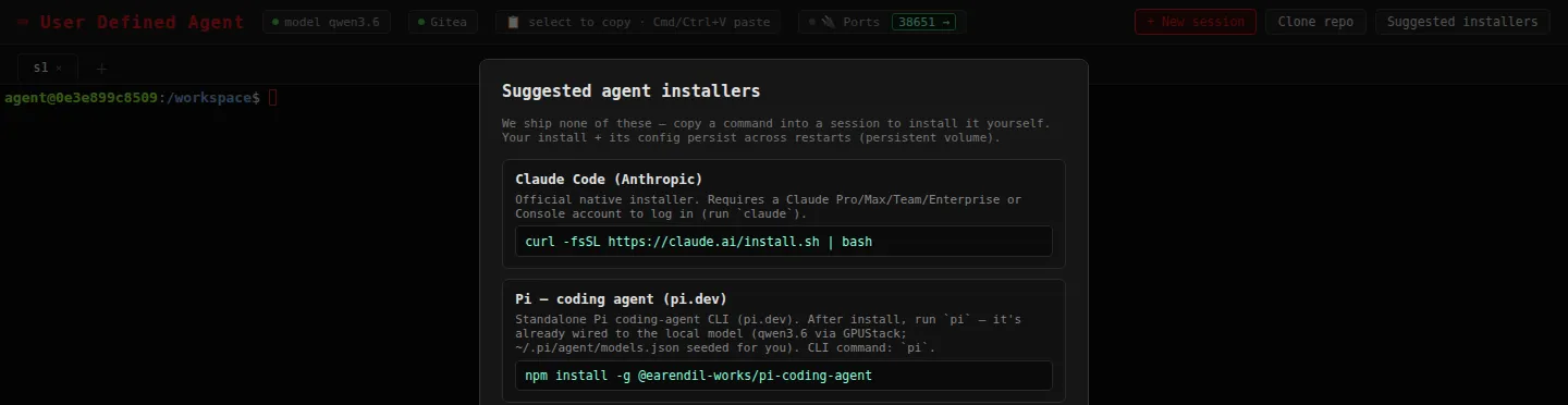 Terminal-Workspace eines nutzerdefinierten Coding-Agenten im rzfz.ai Stack, darüber der Dialog „Suggested agent installers“ mit Installationsbefehlen für Coding-Agents wie Claude Code und Pi, die Nutzer selbst in ihre Sitzung kopieren