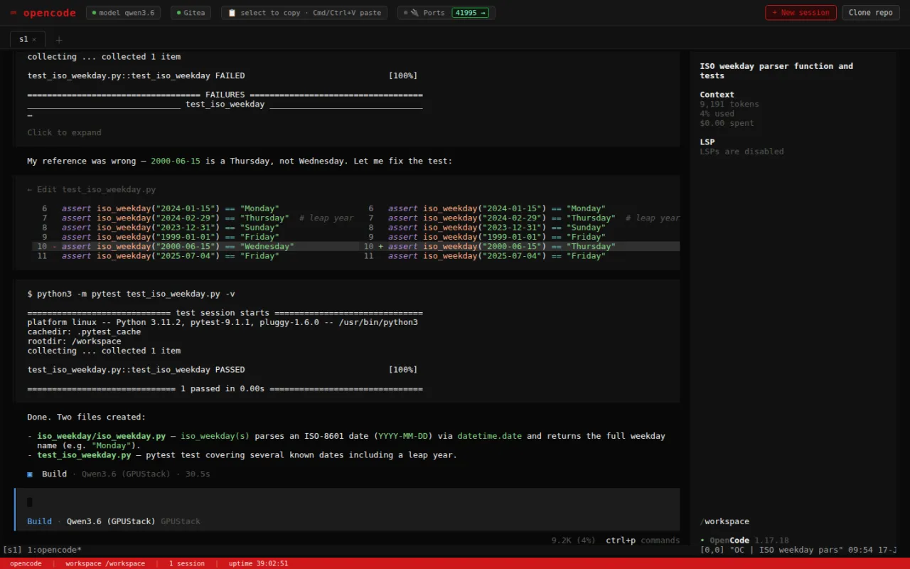 Die OpenCode-Weboberfläche mit einem Terminalfenster im Coding-Agents-Workspace des rzfz.ai Stacks.